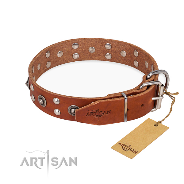 Reliable hardware on full grain genuine leather collar for your attractive pet