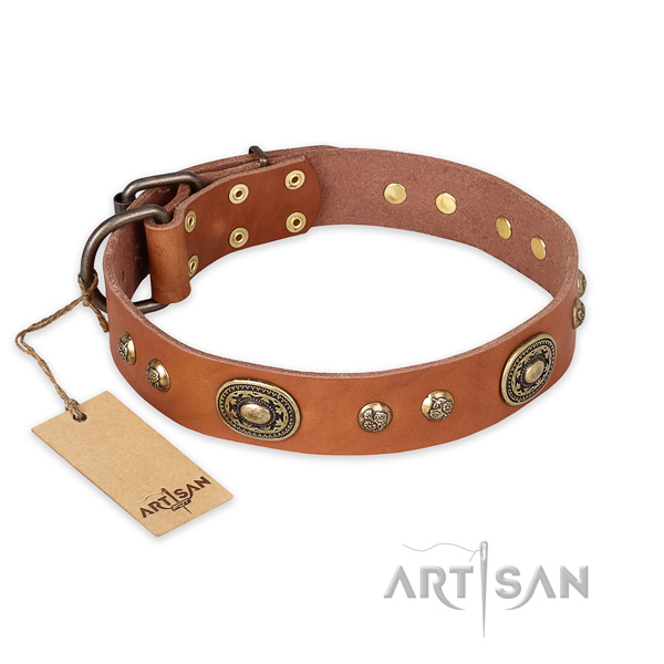 Fine quality natural leather dog collar for comfortable wearing