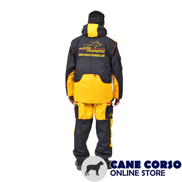 Membrane Material Training Suit with a Number of Pockets